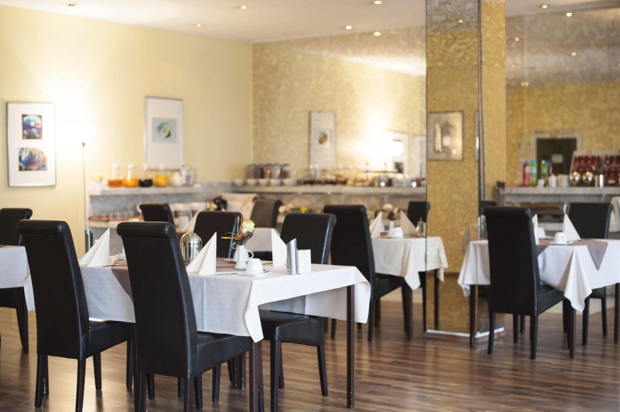 Stargaze Forum Hotel Duesseldorf-Hilden Luaran gambar